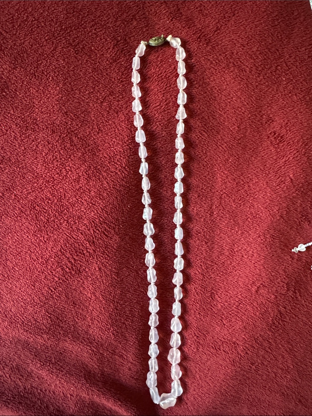 Clear Crystal Pink Beaded Necklace with Gold Clasp - Elegant Women’s Jewelry